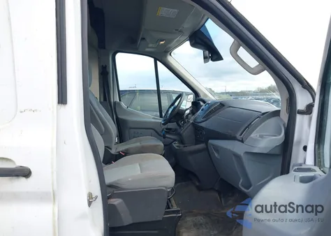 2017 Ford Transit-250 z USA, uszkodzony, nr VIN 1FTYR2CG6HKB21385